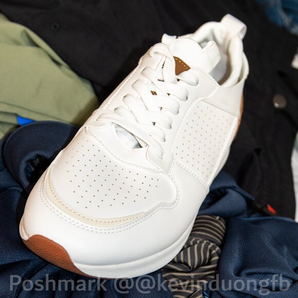Steve‎ Madden- Men's Jogger Sneaker - Picture 2 of 7